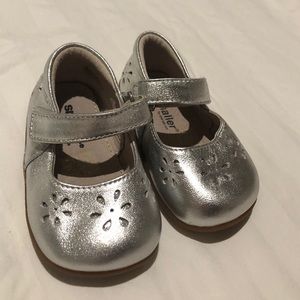 Toddler See Kai Run silver leather Mary Jane, S 4